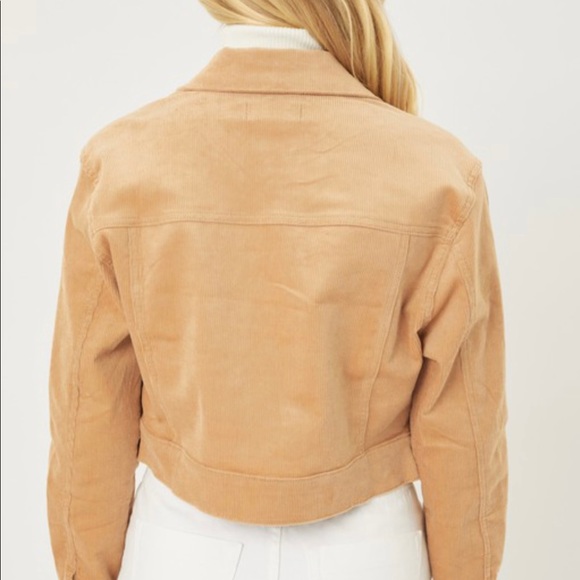 🆕Corduroy khaki button down jacket - Picture 3 of 6
